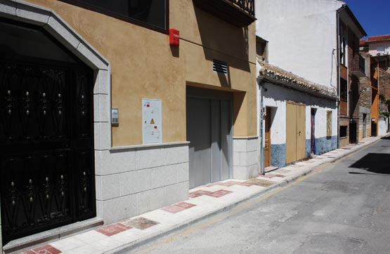 Parking of 32.00 m² in Street Santa Adela, Maracena