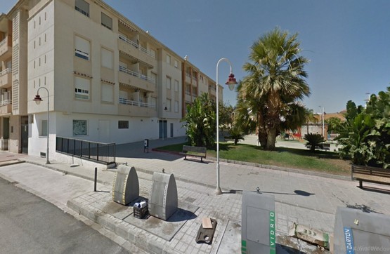 Local comercial de 162m² en plaza Los Rederos S/n Edif.marga I Pc.b-1 Varadero, Motril, Granada