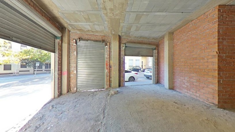 Local comercial de 64m² en calle Diego De Guadix, Guadix, Granada