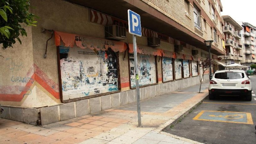 Local comercial de 152m² en calle Buenavista, Motril, Granada