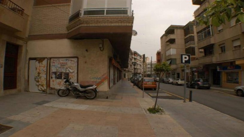 Local comercial de 152m² en calle Buenavista, Motril, Granada