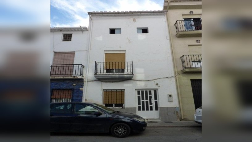 Adosado de 205m² en calle Morote, Huéscar, Granada