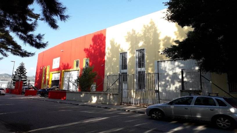 Nave industrial de 778m² en calle Turrillero, Motril, Granada