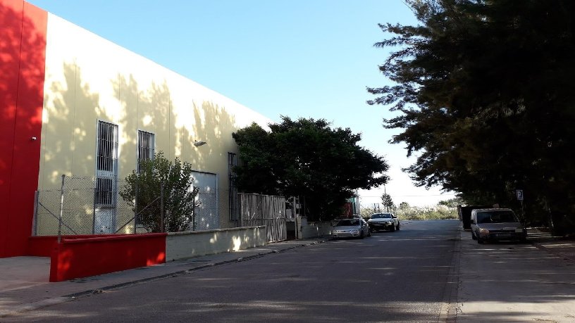 Entrepôt industriel de 778m² dans rue Turrillero, Motril, Granada