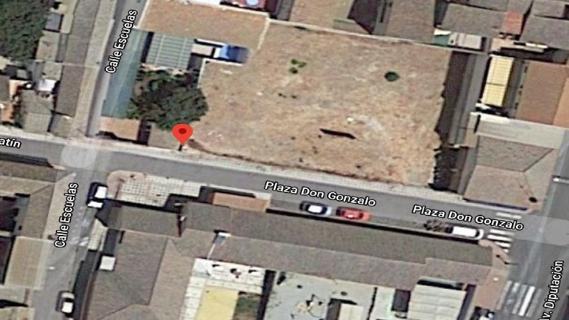 Suelo urbano de 165m² en calle Zacatin, Atarfe, Granada