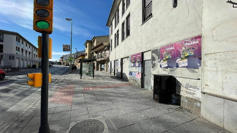 Local comercial de 300m² en calle Granada, Ogíjares, Granada