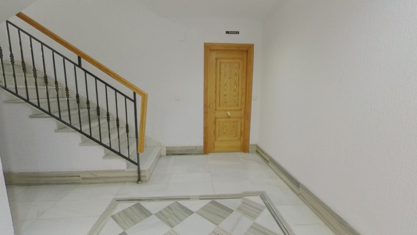 Piso de 135m² en calle Rucio, Motril, Granada