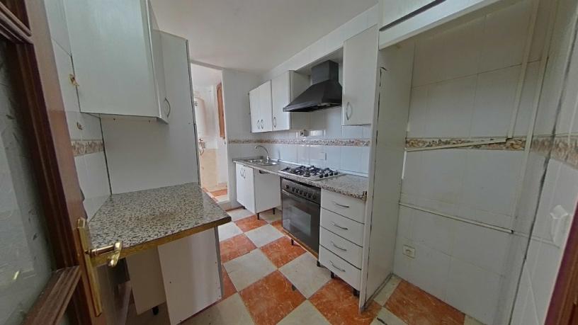 73m² Flat on square Ramon De Bonifaz, Huelva