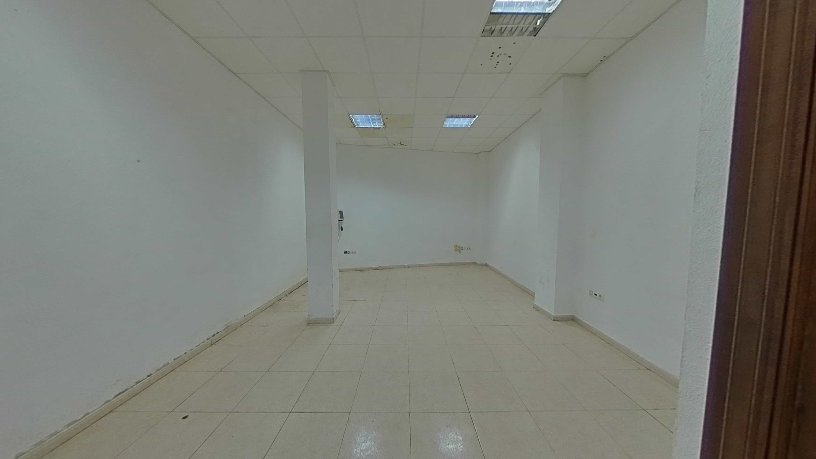 75m² Commercial premises on street Gran Capitan 26-28, Huelva