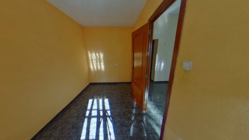 Maison de 126m² dans rue Reina Sofia, Mengíbar, Jaén