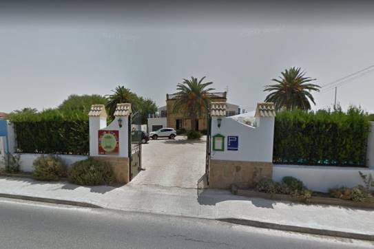 Hôtel de 602m² dans route De Arjona Km.1, Porcuna, Jaén