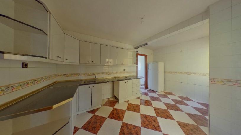 Adosado de 300m² en caserío Maximica - Las Caserias - Cerrajon, Villares (Los), Jaén