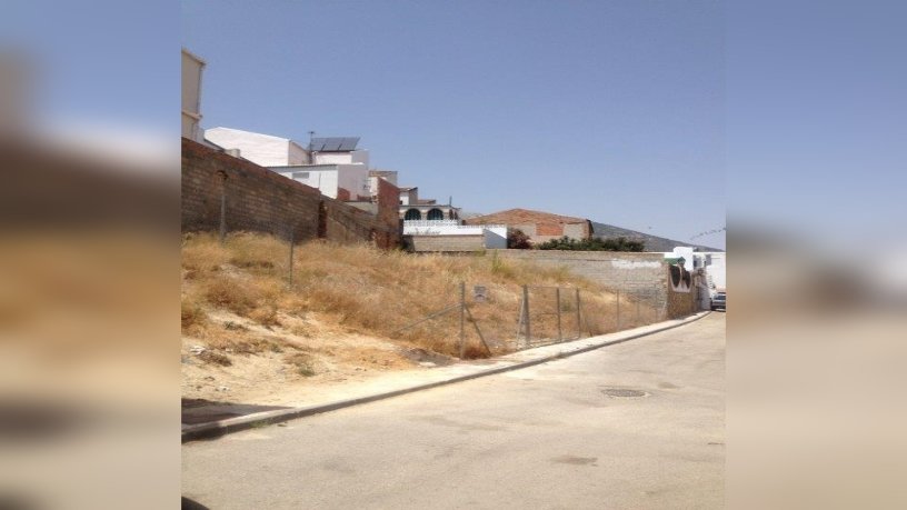 Terrain urbain de 273m² dans rue El Campillo, Villares (Los), Jaén