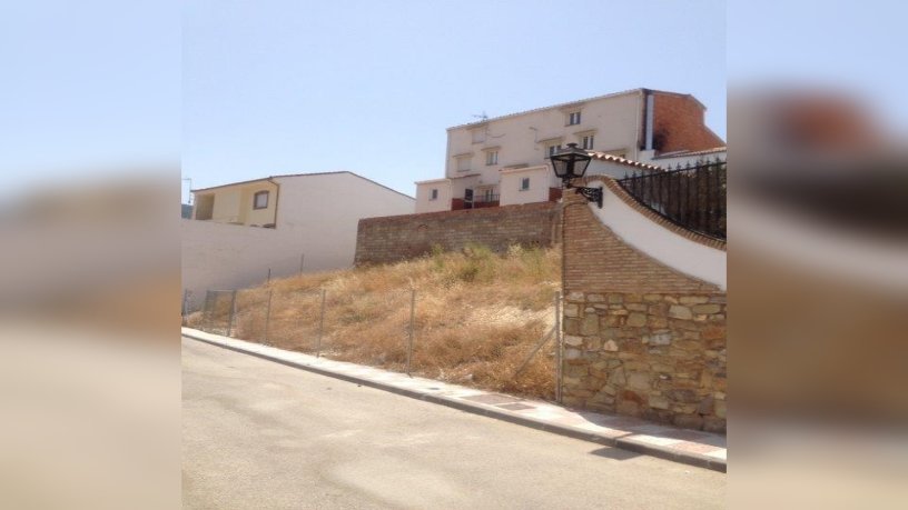 Terrain urbain de 265m² dans rue El Campillo, Villares (Los), Jaén