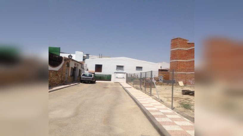 Terrain urbain de 265m² dans rue El Campillo, Villares (Los), Jaén