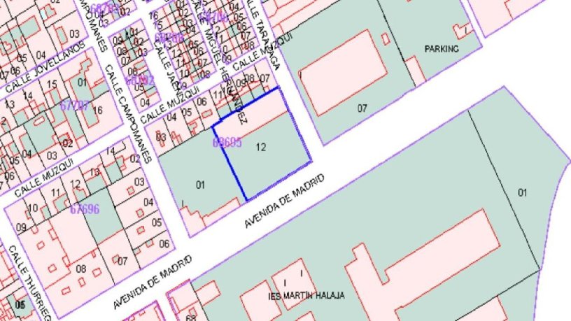 Terrain urbain de 1725m² dans avenue Madrid, Carolina (La), Jaén