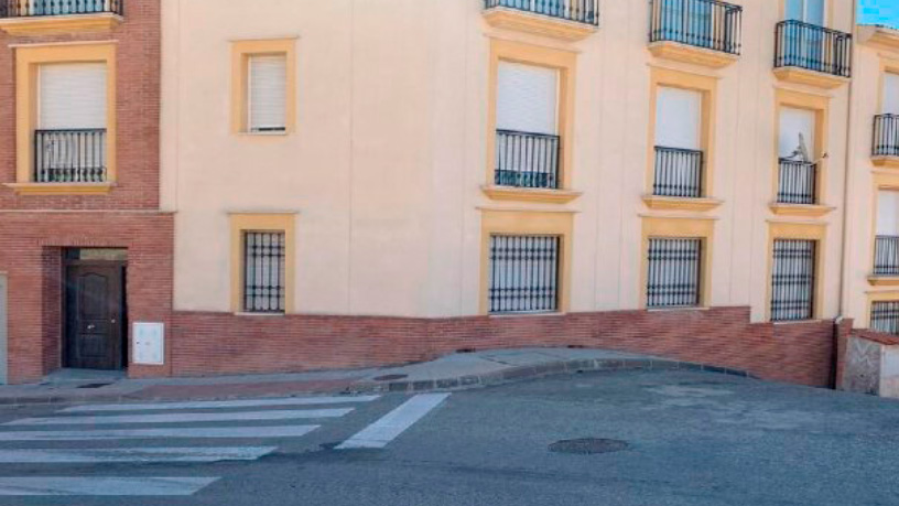 Piso de 131m² en calle Peralea, Huelma, Jaén