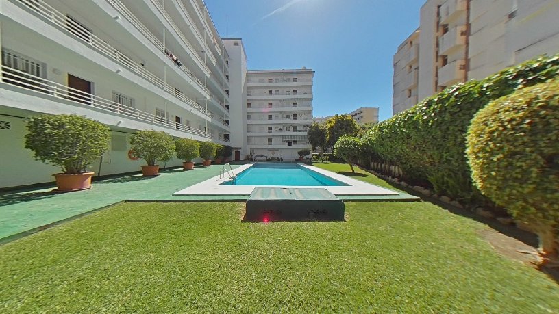 76m² Flat on street Pablo Casals, Marbella, Málaga