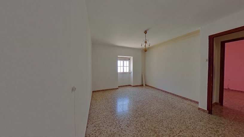 Piso de 109m² en calle Cantos, Ronda, Málaga