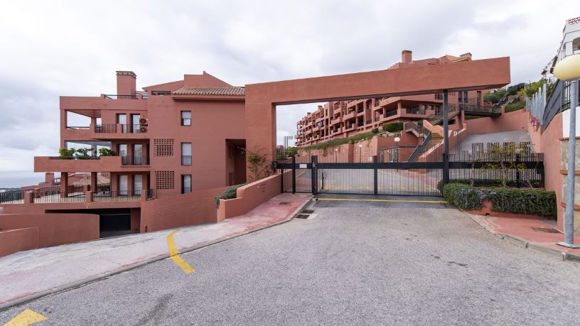 Plaza de garaje de 29m² en conjunto Cascada De Las Lomas, Mijas, Málaga