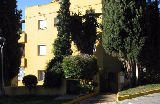 12m² Parking space on avenue Gran Bretaña, Conjunto Lagomar 3, Parcel, Mijas, Málaga