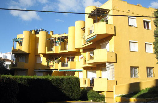 12m² Parking space on avenue Gran Bretaña, Conjunto Lagomar 3, Parcel, Mijas, Málaga