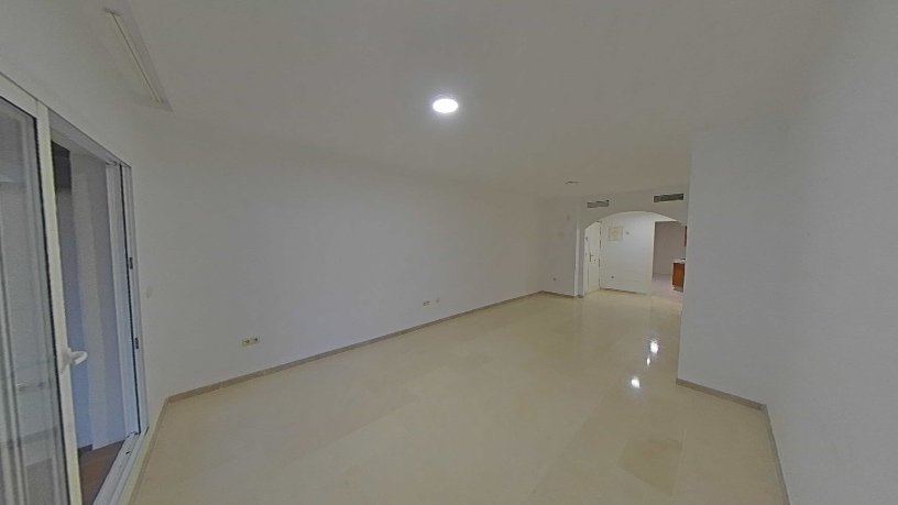 Piso en venta en calle Hiedra,s/n. Cjto.santa Maria Green Hills, Marbella, Málaga