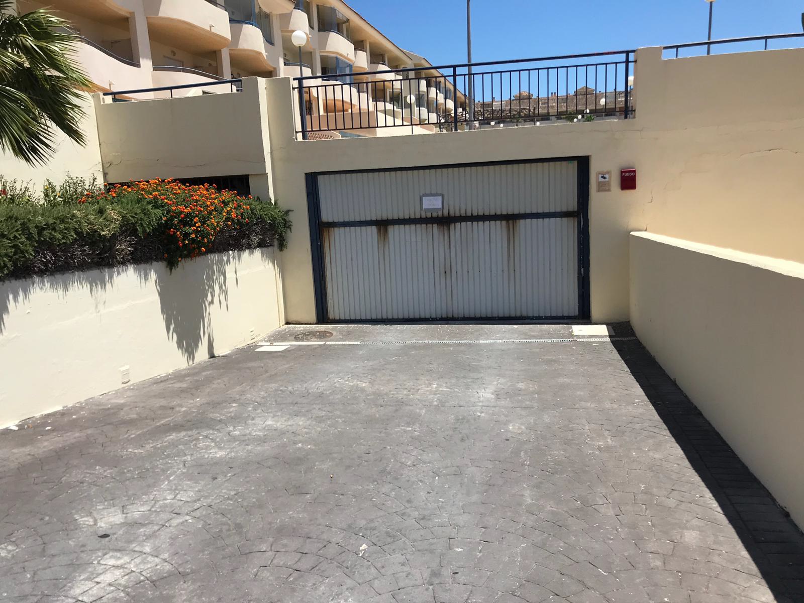 Plaza de garaje de 25m² en calle Jalea, Residencial Ircosol Panoramic, Benalmádena, Málaga