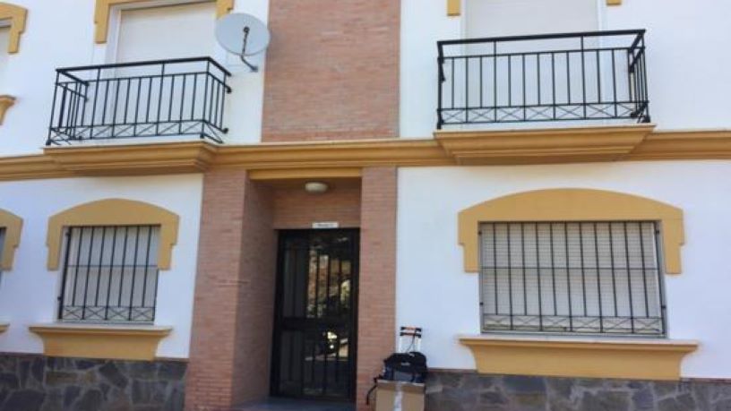 Piso de 114m² en calle Hospital, Guaro, Málaga