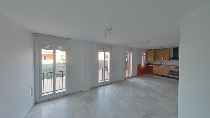 Piso de 96m² en urbanización Cortijos Altos, Paraje Sabinillas, Manilva, Málaga