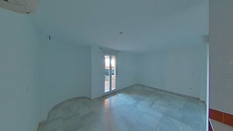 Piso de 52m² en urbanización Cortijos Altos, Paraje Sabinillas, Manilva, Málaga