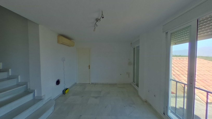 Piso de 92m² en urbanización Cortijos Altos, Paraje Sabinillas, Manilva, Málaga