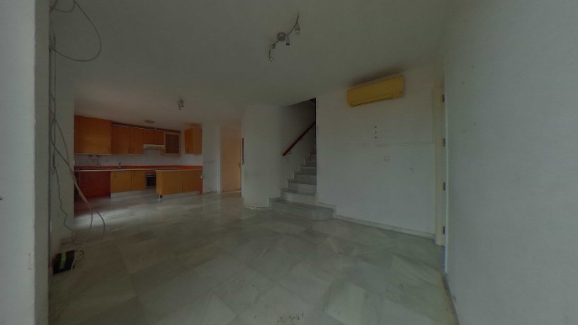 Piso de 92m² en urbanización Cortijos Altos, Paraje Sabinillas, Manilva, Málaga