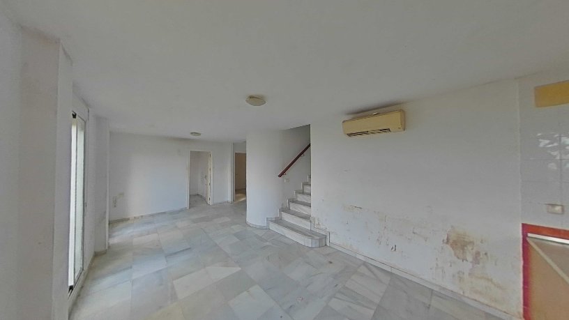 Piso de 89m² en urbanización Cortijos Altos, Paraje Sabinillas, Manilva, Málaga