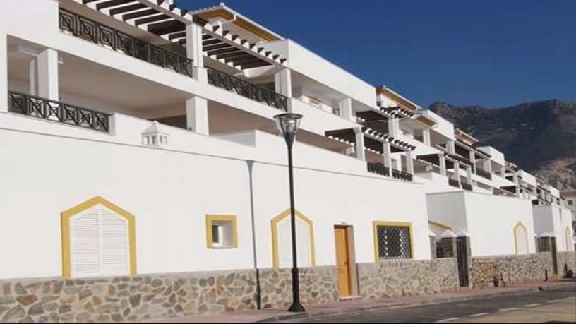 Plaza de garaje de 27m² en calle Sp-12 La Sierra, Benalmádena, Málaga