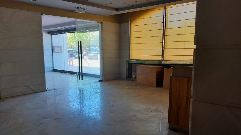 Local comercial de 1006m² en avenida Bulevar Principe Alfonso De Hohenlohe, Marbella, Málaga