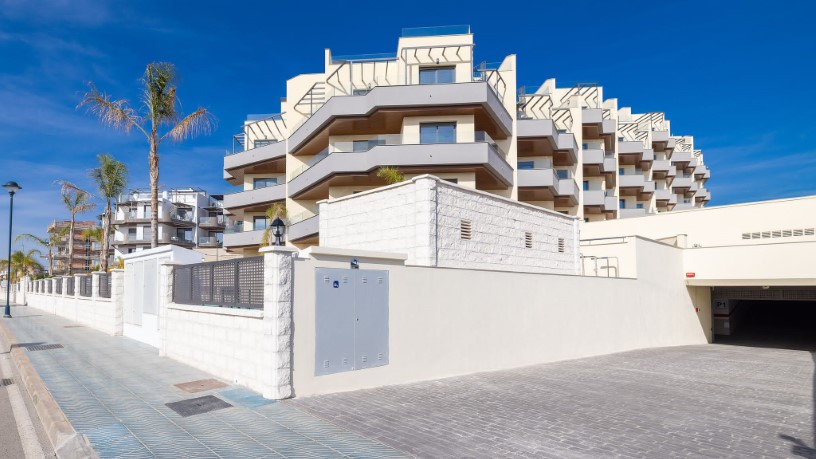 Piso de 110m² en tipovia.otros Residencial Marinsa Beach El Morche, Torrox, Málaga