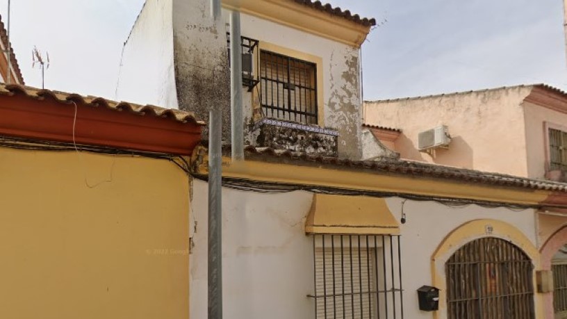 119m² Townhouse on street Maestro Breton, Dos Hermanas, Sevilla