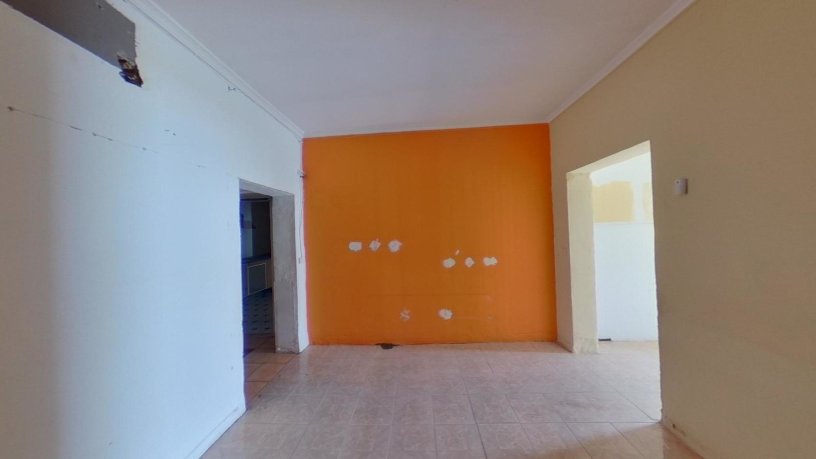 Casa de 136m² en calle Isaac Albeniz, Alcalá De Guadaíra, Sevilla