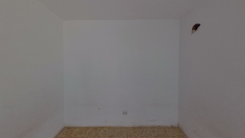 Maison de 136m² dans rue Isaac Albeniz, Alcalá De Guadaíra, Sevilla