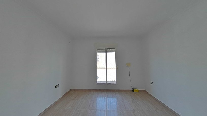 Casa en venta en calle Pablo Neruda, Molares (Los), Sevilla