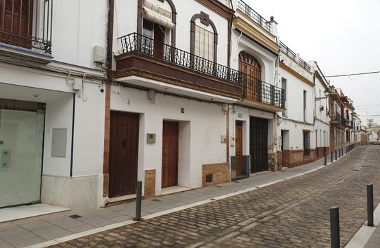 House  on street Santa Maria, Lora Del Río