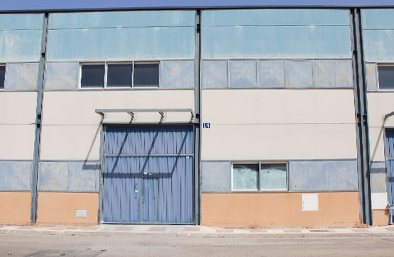 Nave industrial de 674m² en calle Constantino Polig.ind.ilipa Magna, Alcalá Del Río, Sevilla