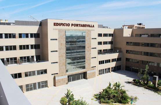 Plaza de garaje de 25m² en calle Doctor González Caraballo, Edif. Portasevilla, Sevilla