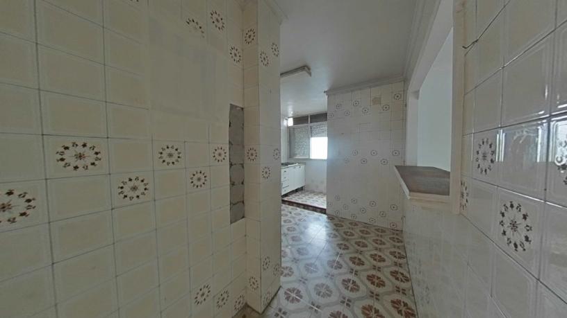 90m² Flat on street Siracusa, Sevilla