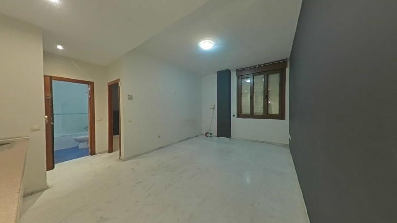 57m² Flat on avenue Casuarina, Sevilla