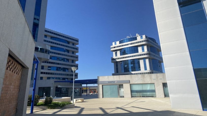 Oficina de 45m² en calle Astronomia, Sevilla