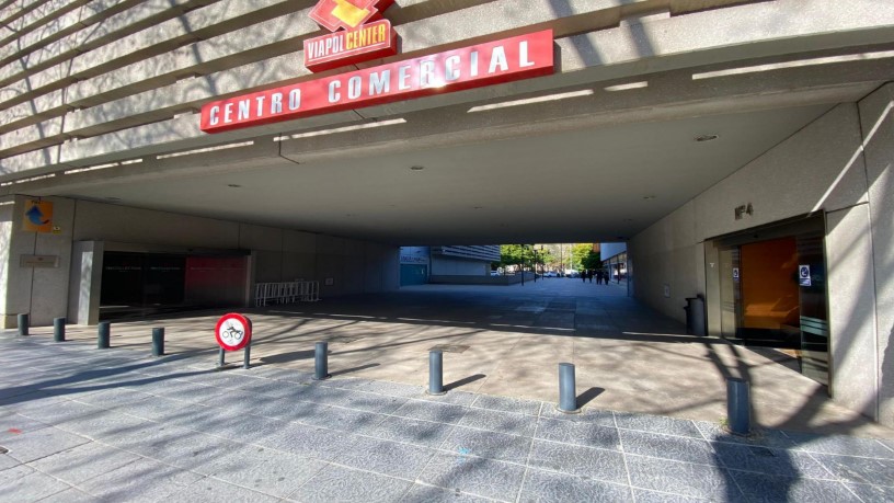 Parking space on street Avion Cuatro Vientos Nº4,pl:-3,pz:7j, Sevilla