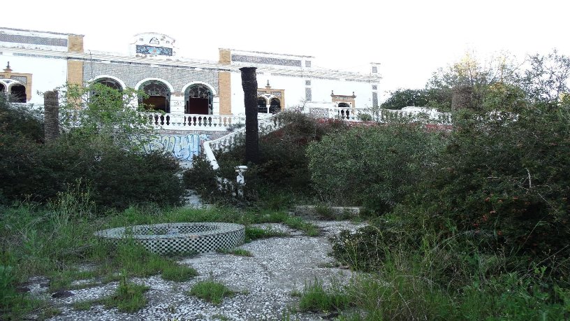 Travail arrêté dans avenue Utrera, Alcalá De Guadaíra, Sevilla