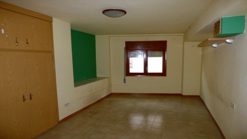 Chalet in street Graus, Puebla De Castro (La)